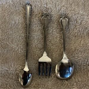 Oneida stainless steel baby flatware